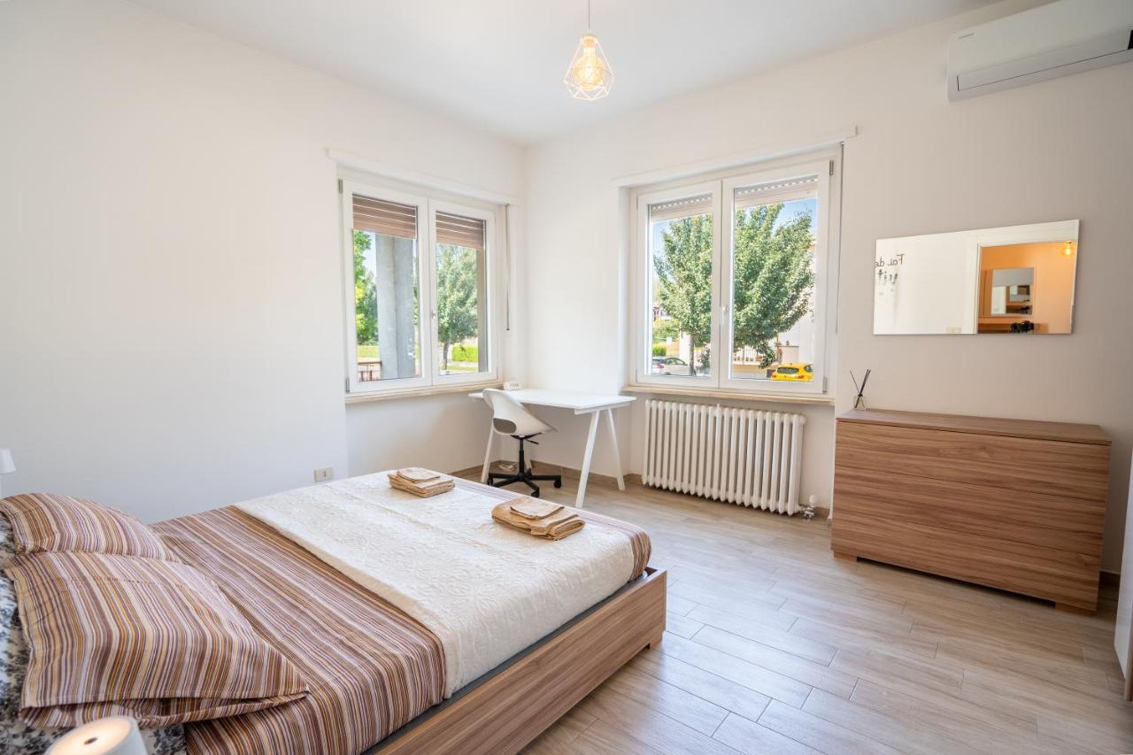 Private Parking, With Hill View Apartment Alba  Exterior foto