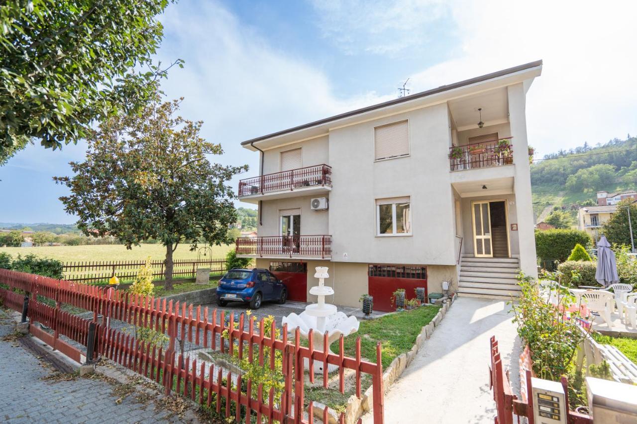 Private Parking, With Hill View Apartment Alba  Exterior foto