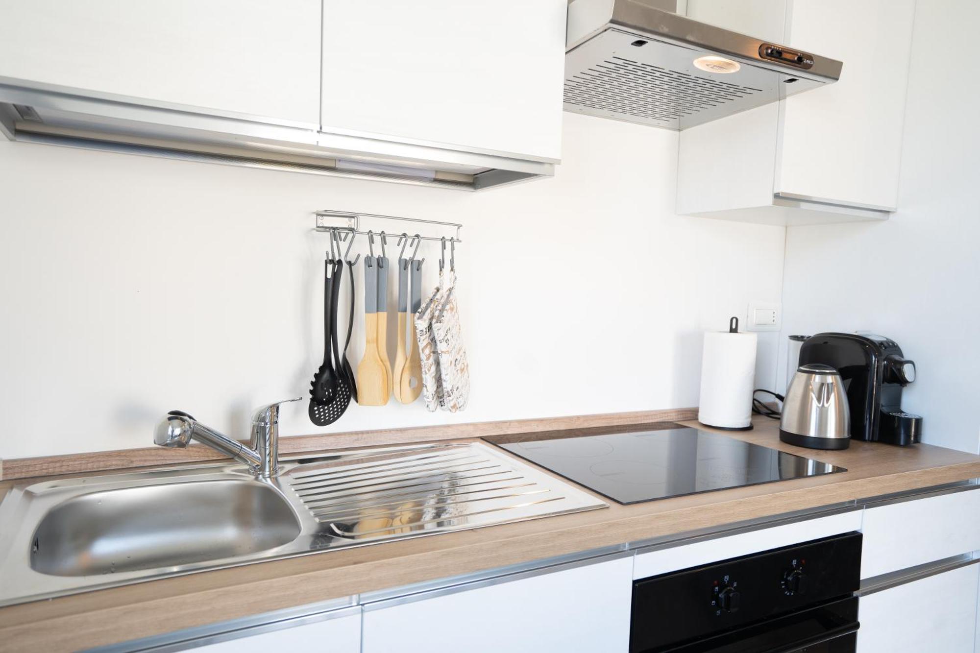 Private Parking, With Hill View Apartment Alba  Exterior foto